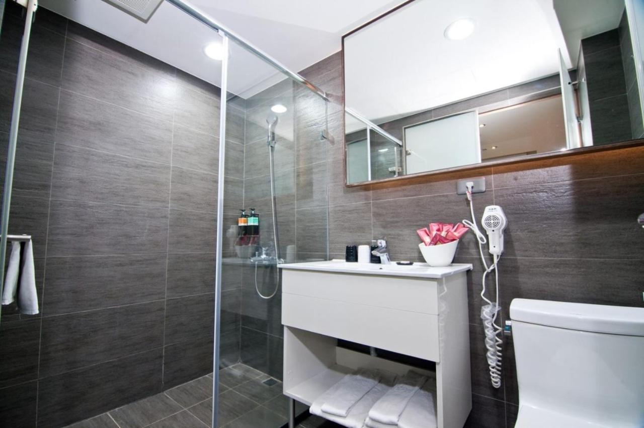 Talmud Hotel Taichung Exterior photo