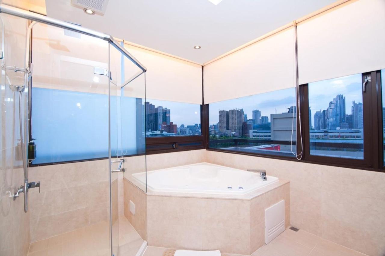 Talmud Hotel Taichung Exterior photo