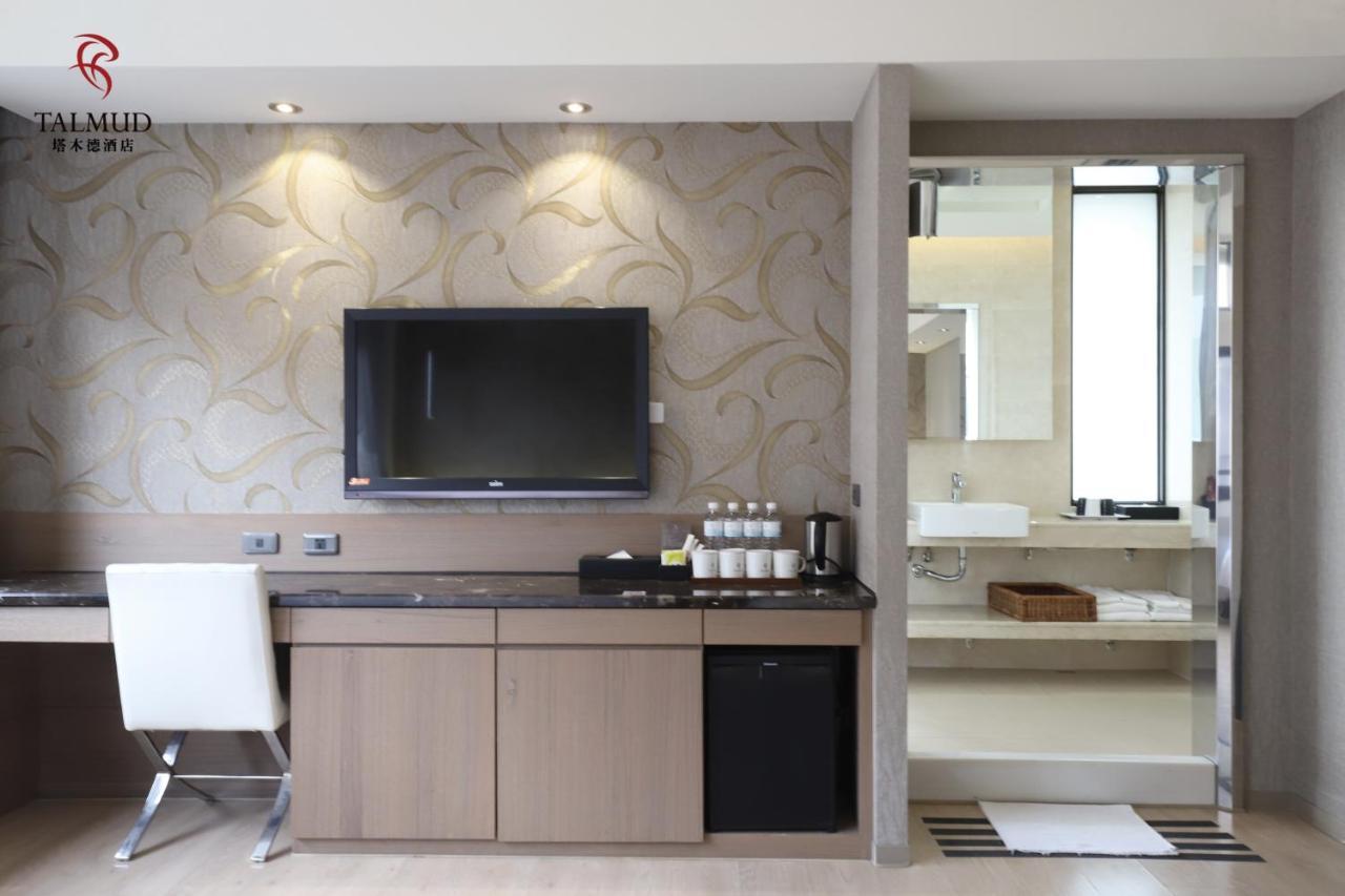 Talmud Hotel Taichung Exterior photo